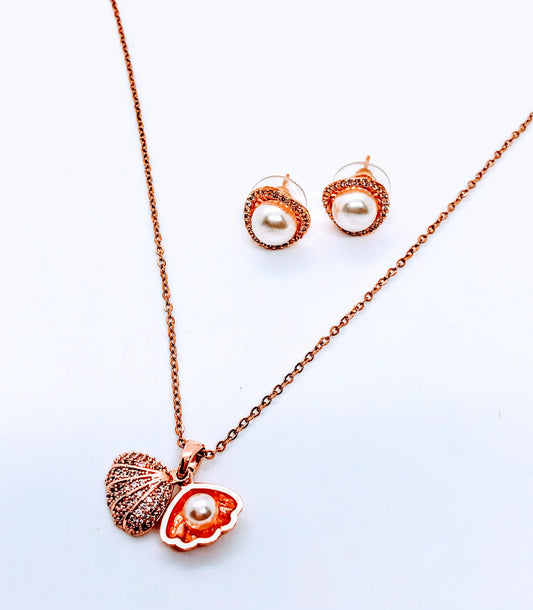 Rose Gold Seashell Pendant Charm