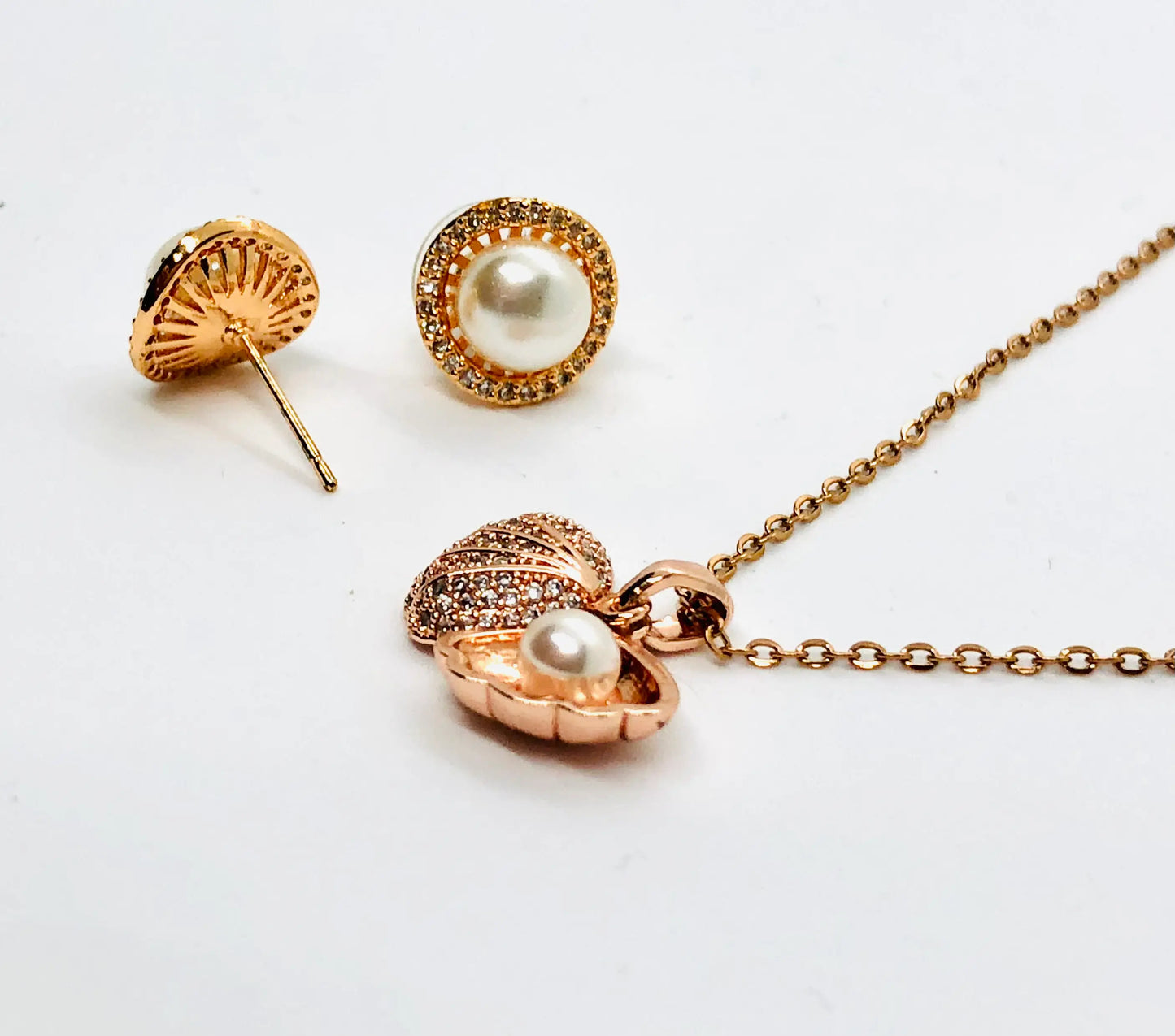 Rose Gold Seashell Pendant Charm