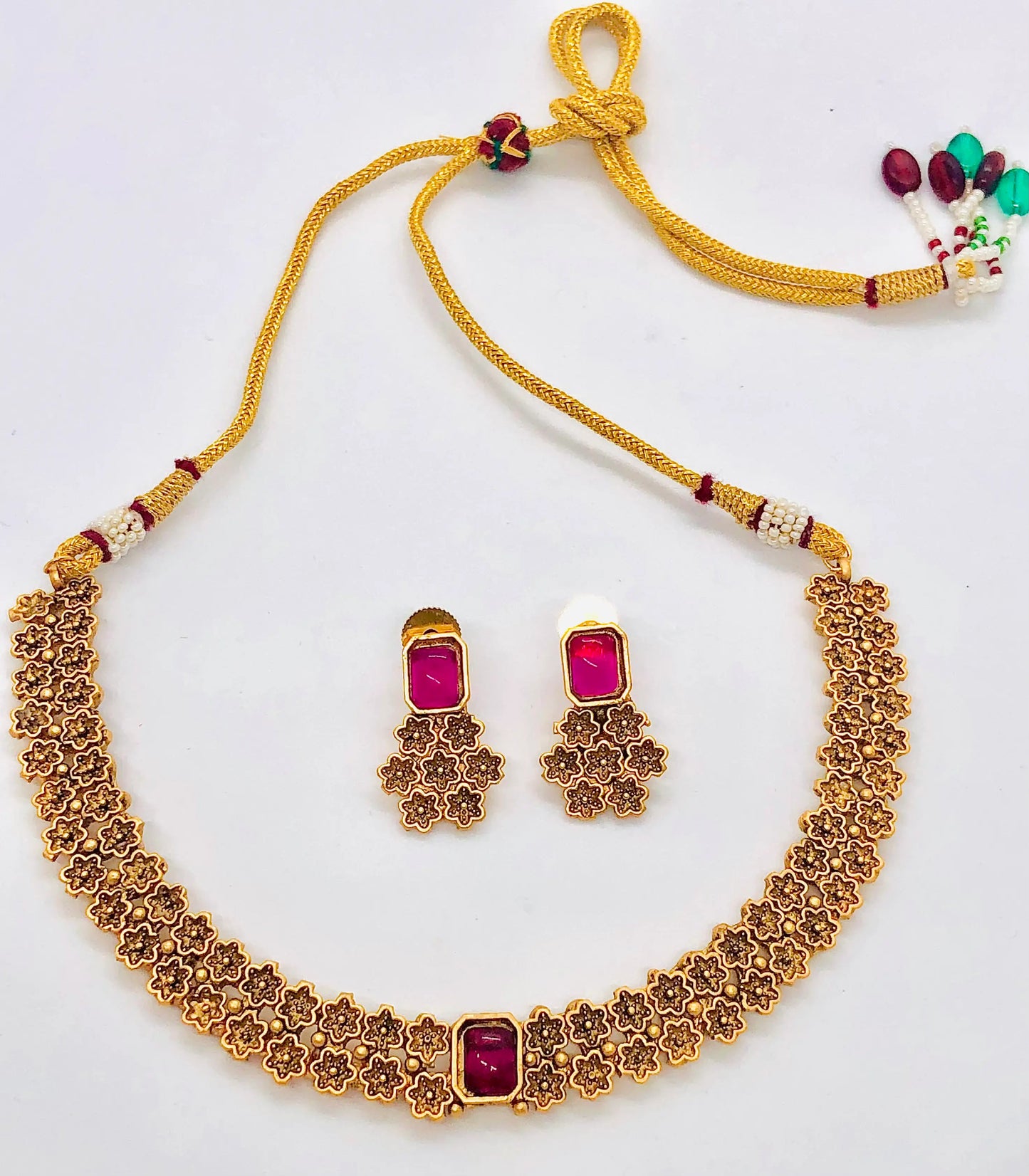 Elegant Ethnic Necklace Ensemble with Traditional Studs