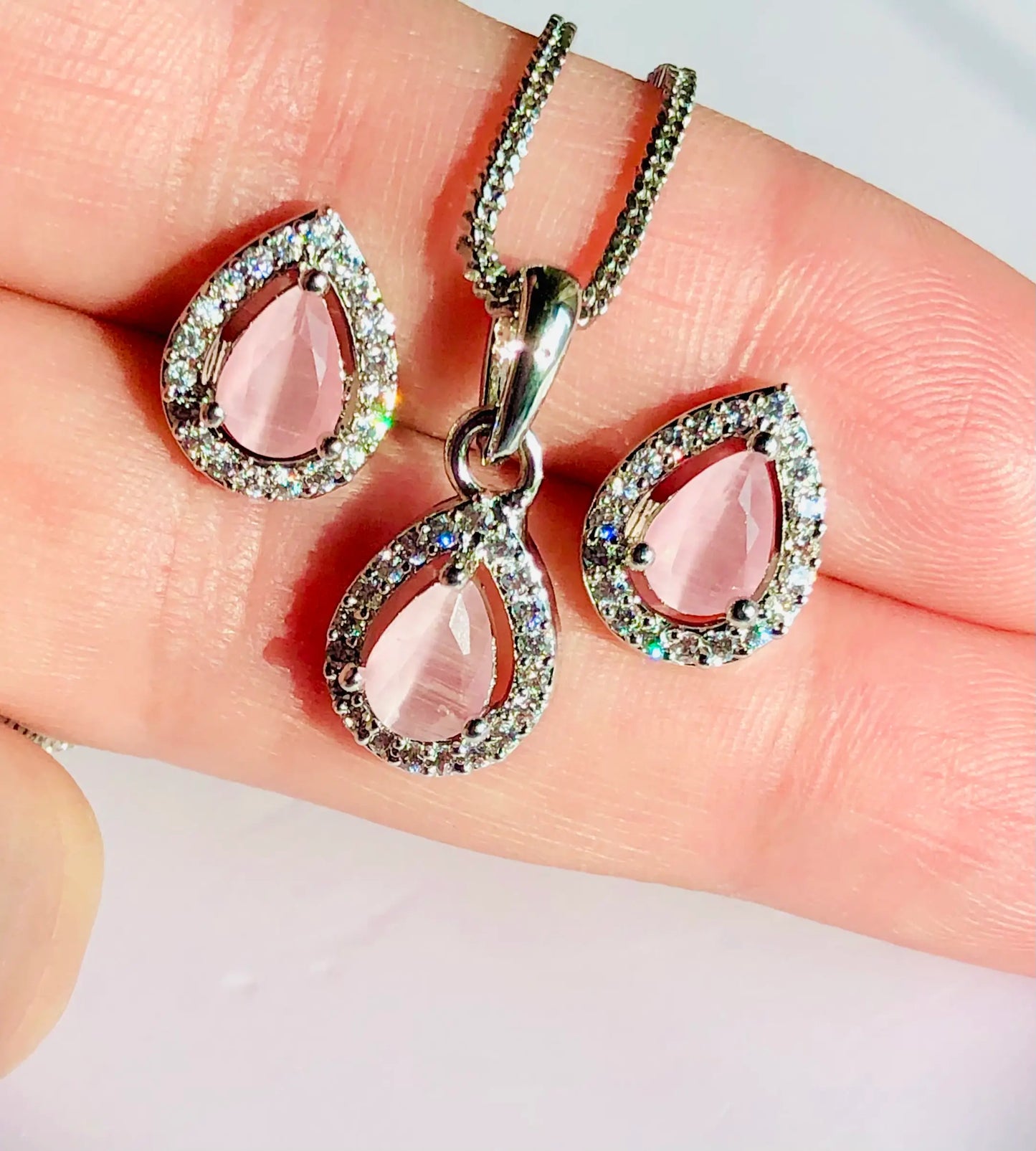 Elegant Teardrop Pink and Silver Charm Set