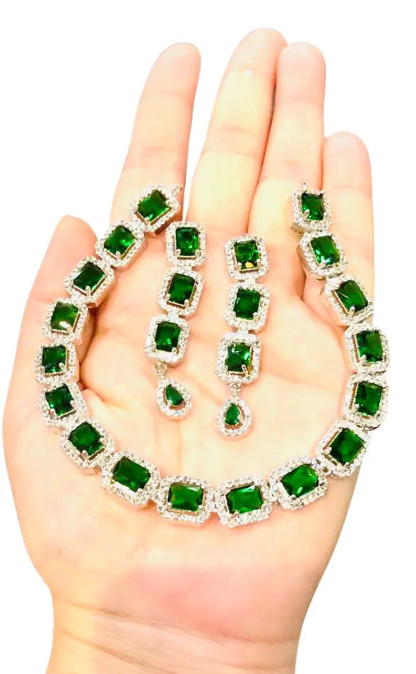 Stunning Emerald Gemstone Jewelry Set with Silver Accents